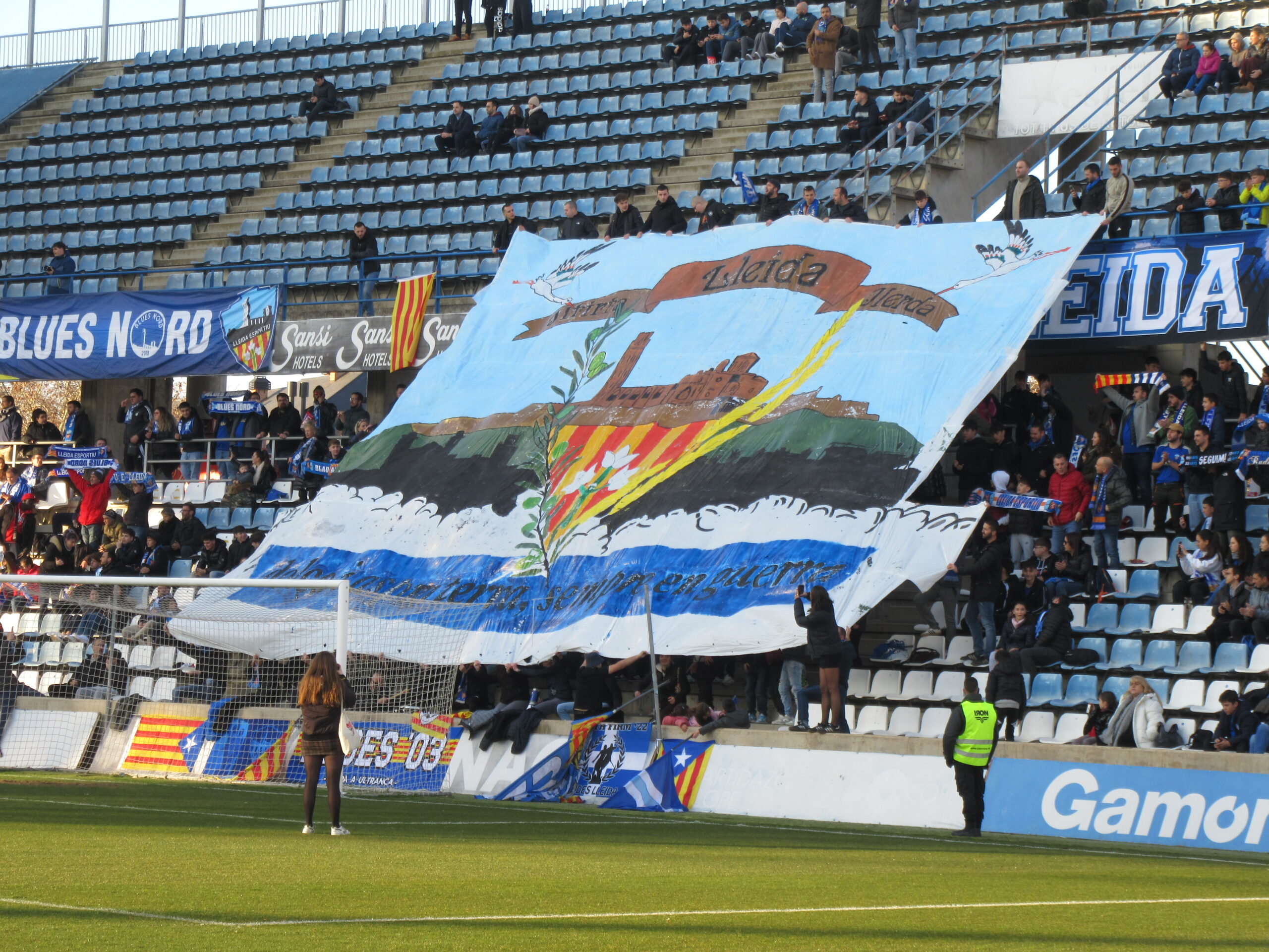 El Lleida reacciona i rescata un empat amb èpica.